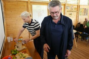 0120_Frühlingsvorträge Sigrid Billig Kräuterbitter 0120_Frühlingsvorträge Sigrid Billig Kräuterbitter